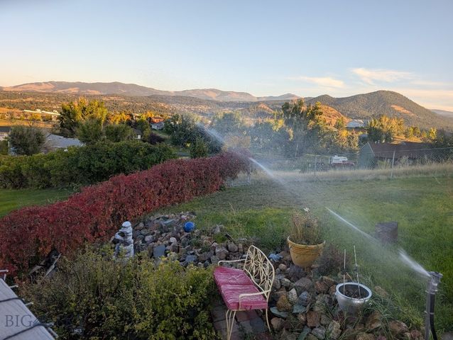 9 Hilltop Drive, Clancy, MT 59634