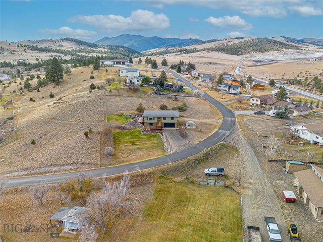 9 Hilltop Drive, Clancy, MT 59634