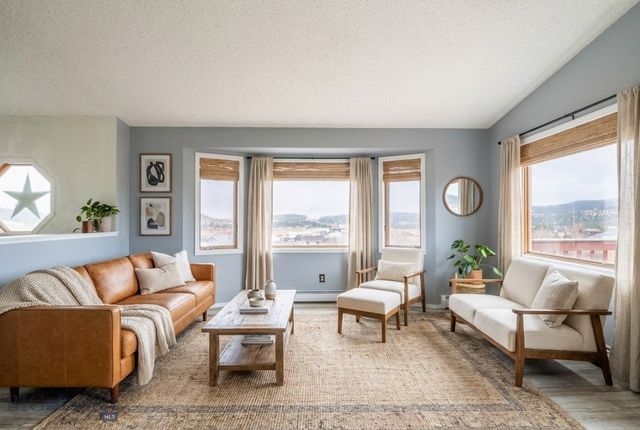 9 Hilltop Drive, Clancy, MT 59634