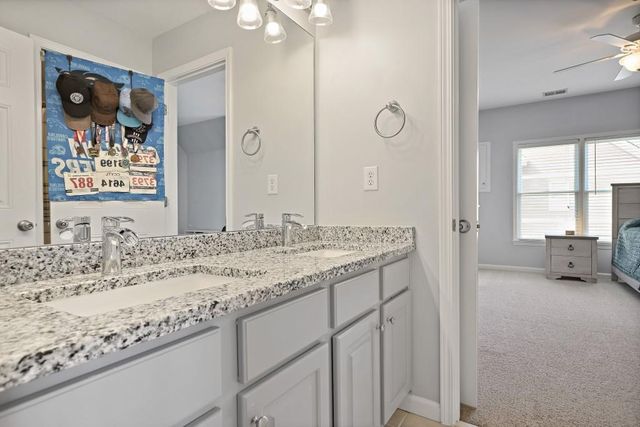 109 Applewood Lane, Acworth, GA 30101