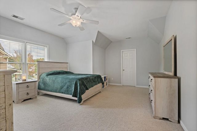 109 Applewood Lane, Acworth, GA 30101