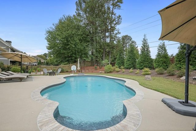 109 Applewood Lane, Acworth, GA 30101