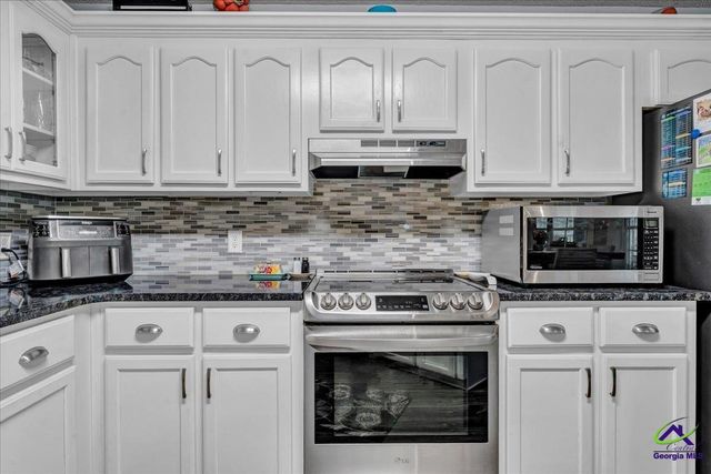 116 Waterford Drive, Bonaire, GA 31005