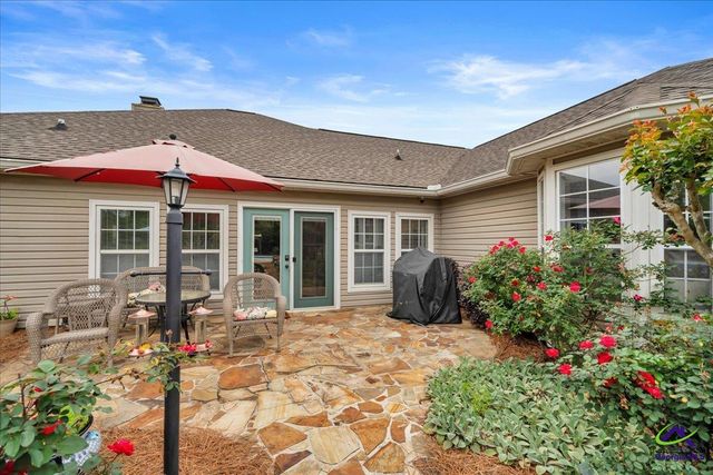 116 Waterford Drive, Bonaire, GA 31005