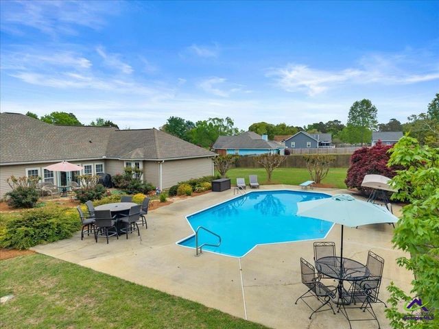 116 Waterford Drive, Bonaire, GA 31005