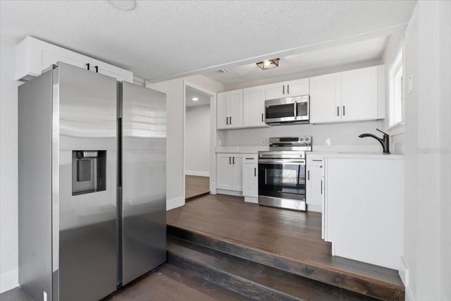 1144 NEW YORK AVENUE, Dunedin, FL 34698