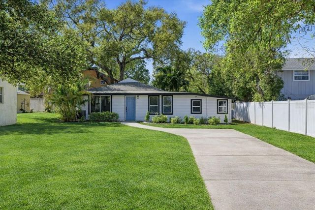 1144 NEW YORK AVENUE, Dunedin, FL 34698