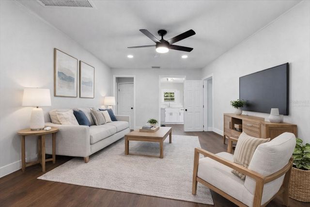 1144 NEW YORK AVENUE, Dunedin, FL 34698