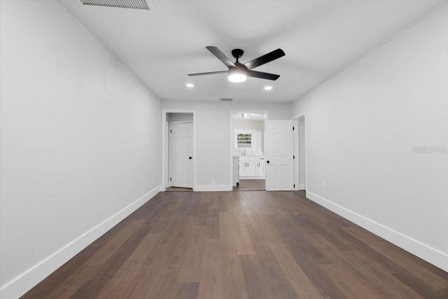 1144 NEW YORK AVENUE, Dunedin, FL 34698