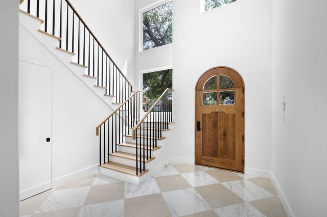 8730 Rexford Drive, Dallas, TX 75209