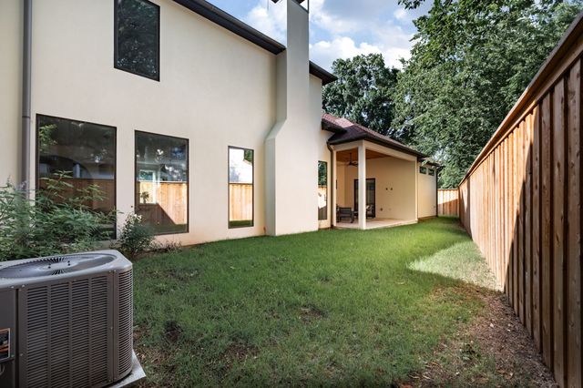 8730 Rexford Drive, Dallas, TX 75209