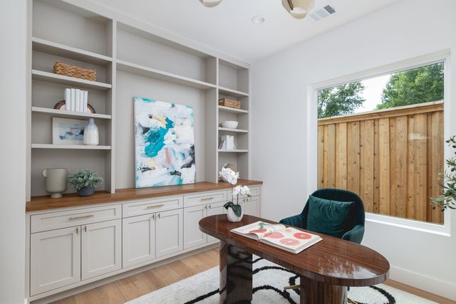 8730 Rexford Drive, Dallas, TX 75209
