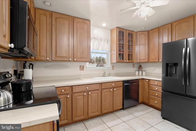 16 FOX MEADOW GARTH, Westminster, MD 21157