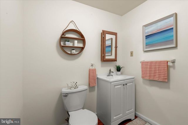 16 FOX MEADOW GARTH, Westminster, MD 21157