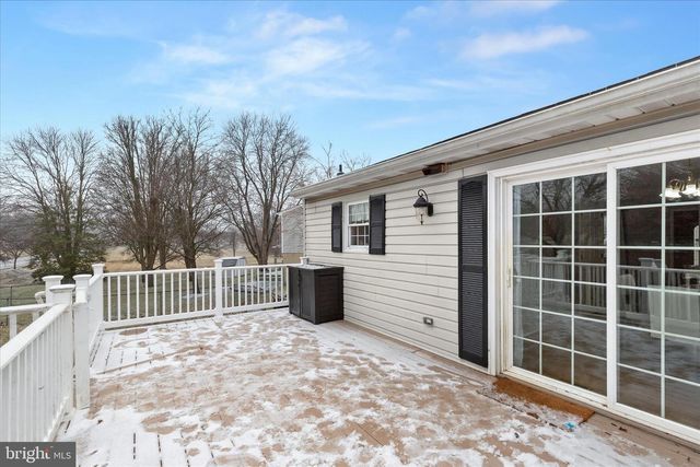 16 FOX MEADOW GARTH, Westminster, MD 21157