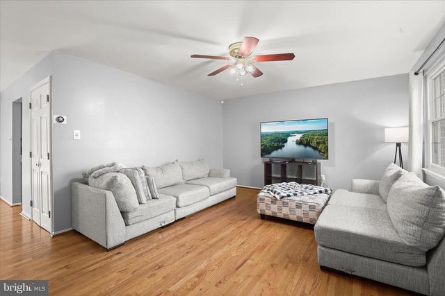 16 FOX MEADOW GARTH, Westminster, MD 21157