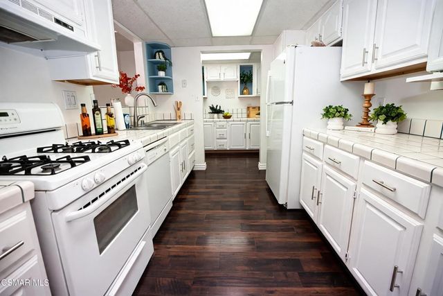 2190 Magnolia Street, Simi Valley, CA 93065