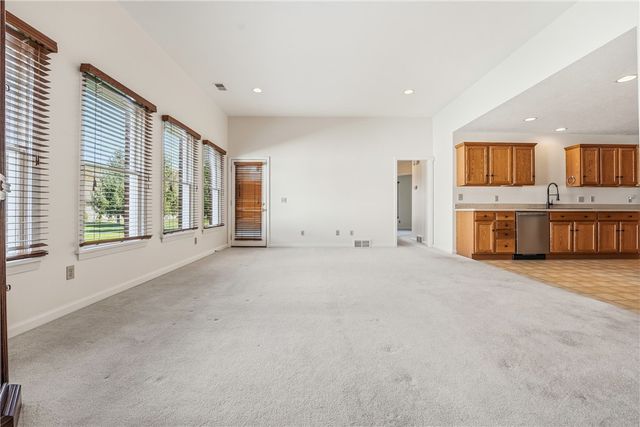 3205 Penny Ln 21-A, Neshannock Twp, PA 16105