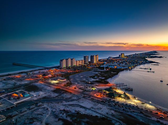 7885 Gulf Boulevard, Navarre, FL 32566