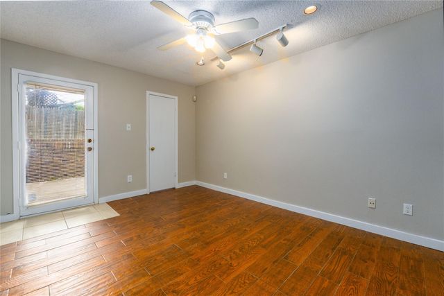 1748 Ohlen RD 3, Austin, TX 78757