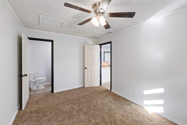 417 Carroll Avenue, Wake Village, TX 75501