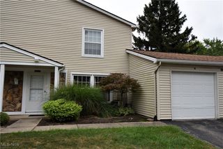 3093 Ivy Hill Circle D, Cortland, OH 44410