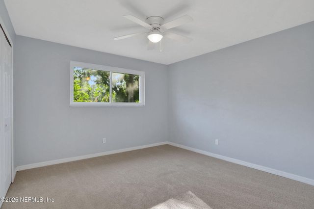 10825 EXECUTIVE Drive, Jacksonville, FL 32225