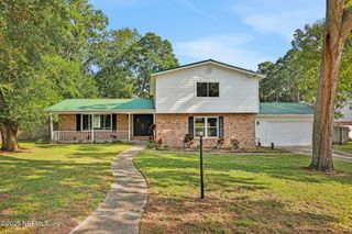 10825 EXECUTIVE Drive, Jacksonville, FL 32225