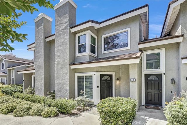88 Greenmoor, Irvine, CA 92614