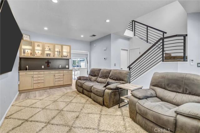 88 Greenmoor, Irvine, CA 92614