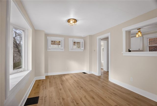 611 Montview St, Observatory Hill, PA 15214