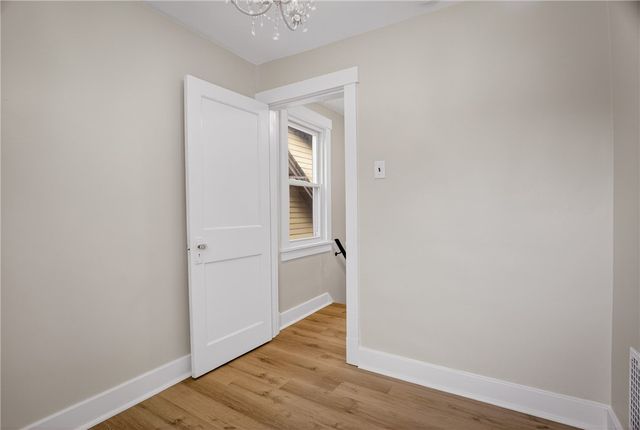 611 Montview St, Observatory Hill, PA 15214