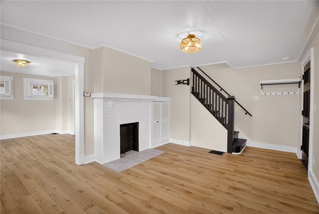 611 Montview St, Observatory Hill, PA 15214