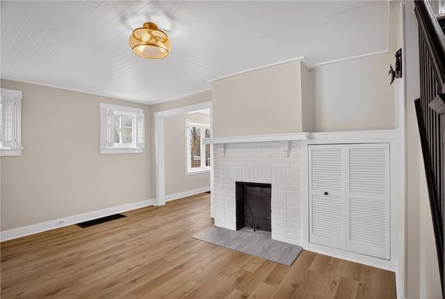 611 Montview St, Observatory Hill, PA 15214