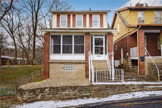 611 Montview St, Observatory Hill, PA 15214