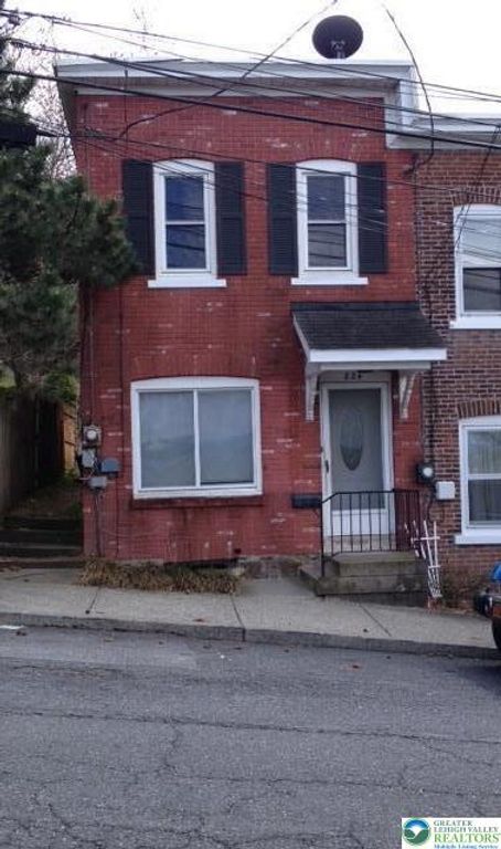 824 East 8Th Street East, Bethlehem City, PA 18015