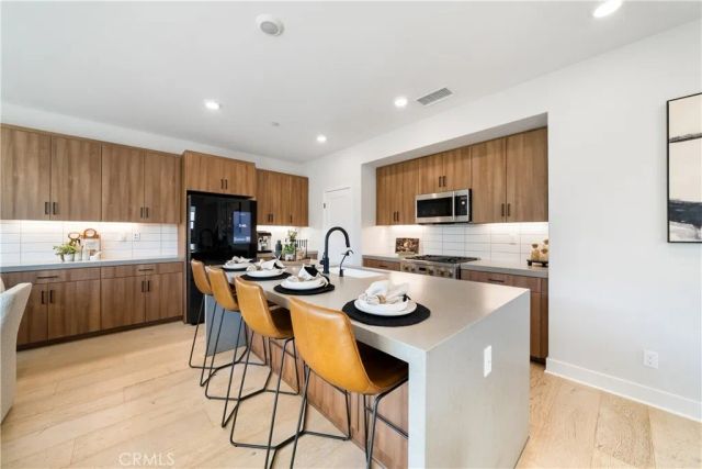 770 Crested Lark, Rancho Mission Viejo, CA 92694