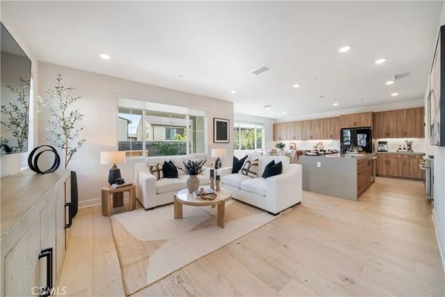 770 Crested Lark, Rancho Mission Viejo, CA 92694