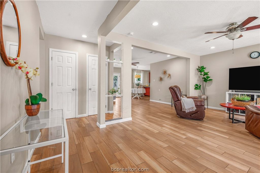 1204 Berkeley Street, College Station, TX 77840 — photo 4