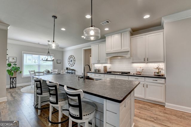 903 Calgary Court, Winder, GA 30680