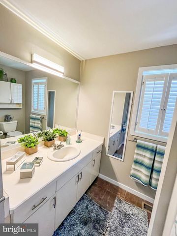 6 & 8 PIERCES POINT ROAD, Cape May Court House, NJ 08210