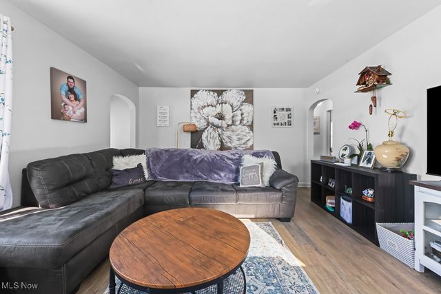 4722 Navarre Road SW, Canton, OH 44706