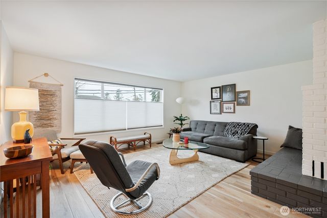 2106 28th, Longview, WA 98632