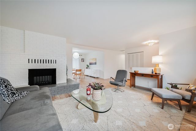 2106 28th, Longview, WA 98632