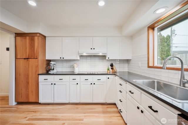 2106 28th, Longview, WA 98632