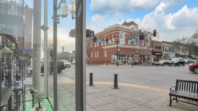 305 Apollo PVT Way, Gallatin, TN 37066