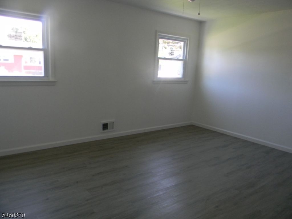 27 Violet Ter, Milltown Boro, NJ 08850 — photo 5