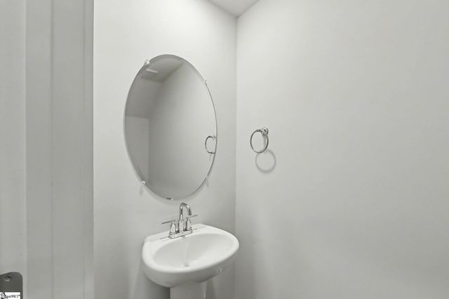 915 Yarn Way, Greer, SC 29651