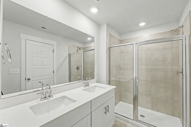 915 Yarn Way, Greer, SC 29651