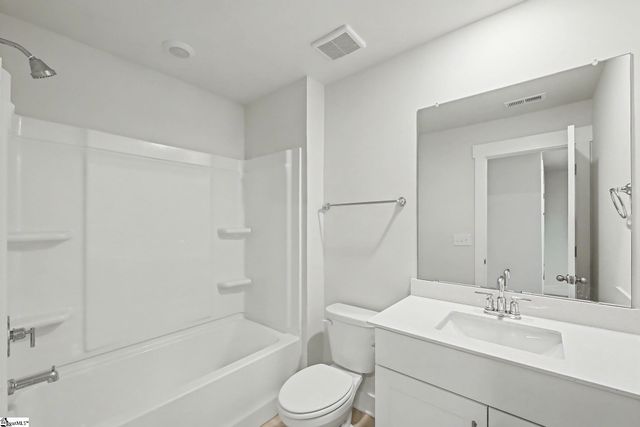 915 Yarn Way, Greer, SC 29651